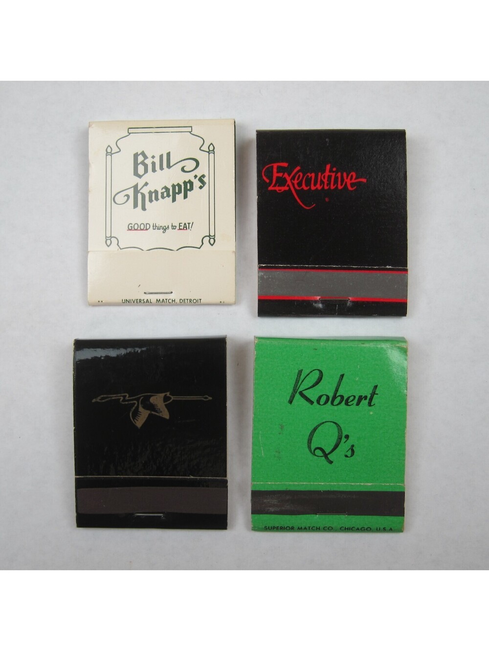 4 Matchbooks Indiana Bill Knapps, Executive Lounge, Flamingo & Robert Q's Muncie